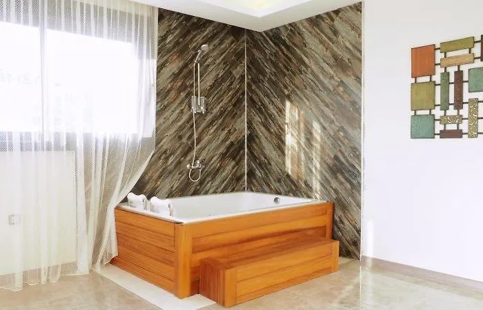 Erta Soyak 2* Alaçatı